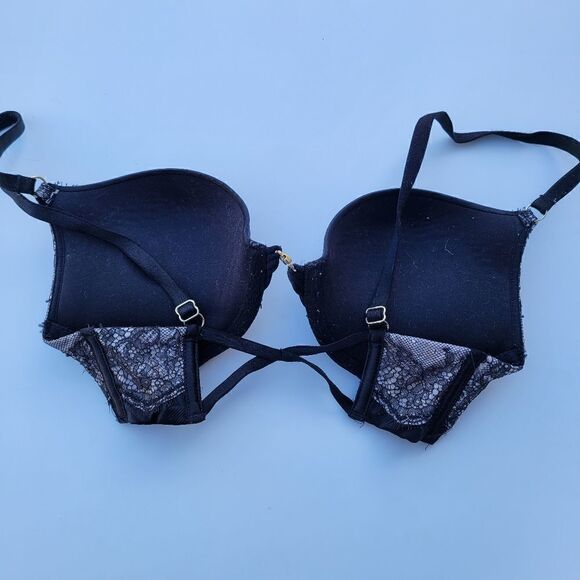 Victoria Secret Black Lace Push-up Bra - Picture 2 of 3